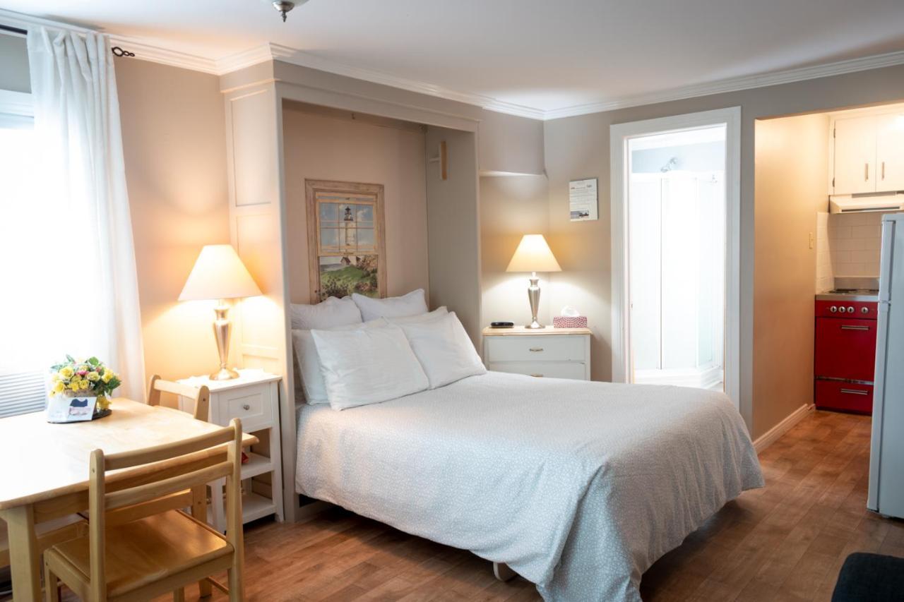 Complexe d'hébergement la Maison touristique Dugas Caraquet Exterior foto